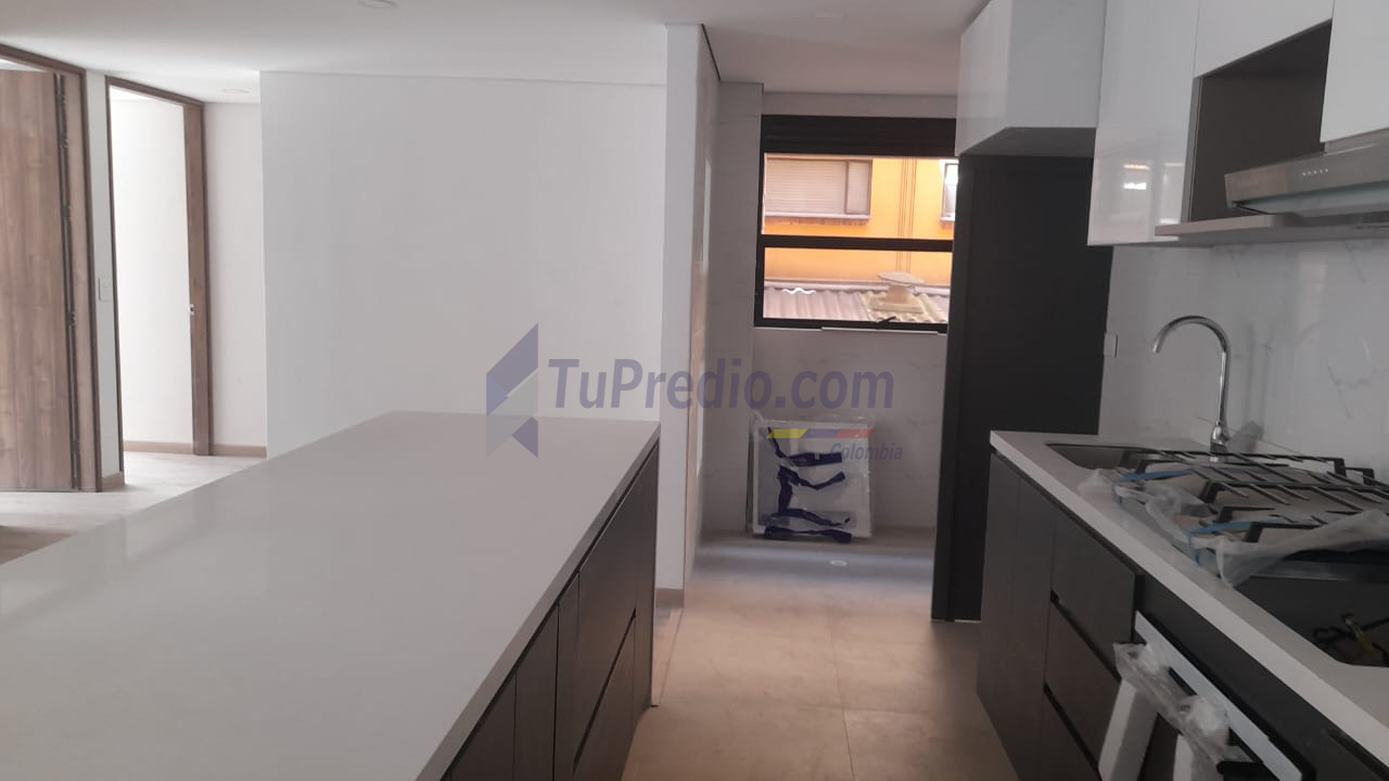 Apartamento en venta en Quinta Paredes, Bogotá · foto 8 de 23