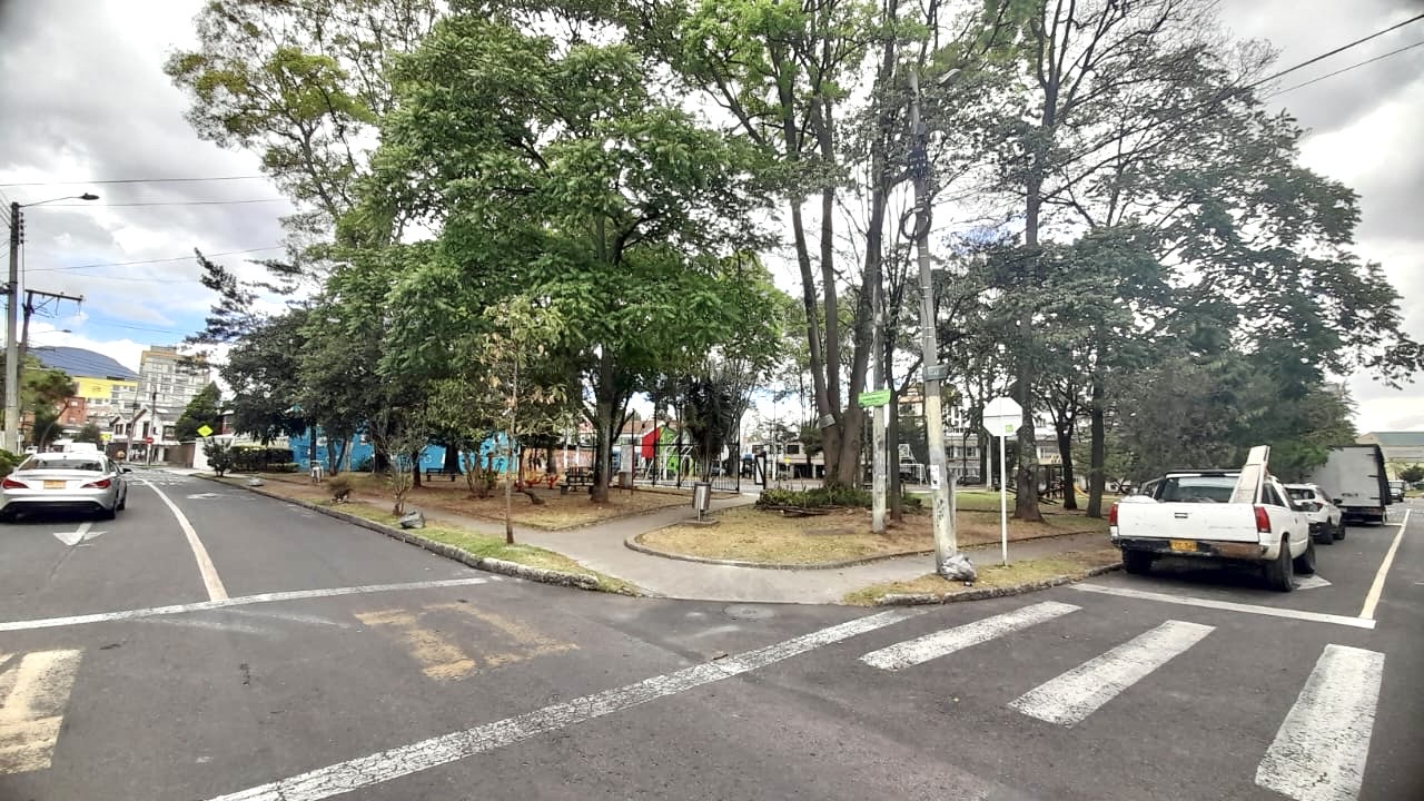 Apartamento en venta en Quinta Paredes, Bogotá · foto 21 de 23