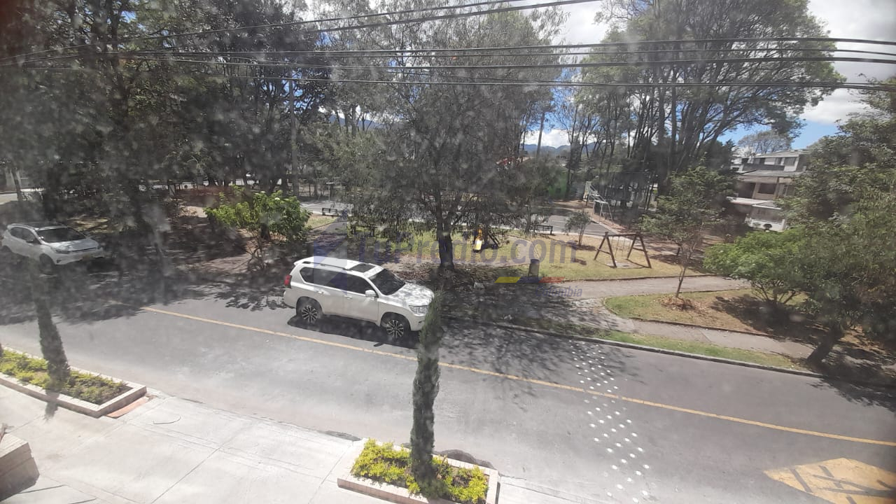 Apartamento en venta en Quinta Paredes, Bogotá · foto 17 de 23