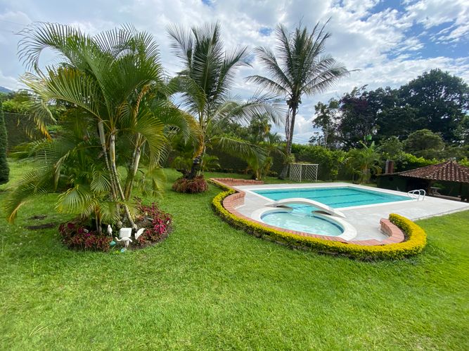 Casa de 6 alcobas en venta en Campo Verde, Piedecuesta · foto 2 de 11