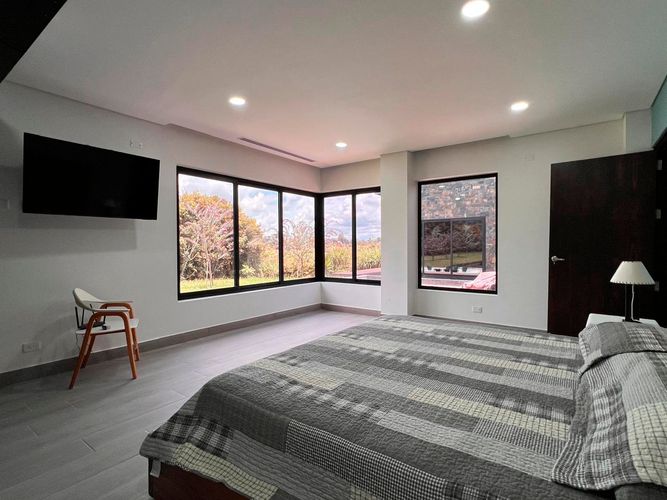Casa de 3 alcobas en venta en Llano Grande, Rionegro, 420 m² · foto 9 de 20