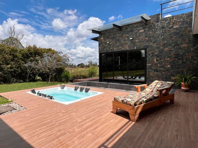 Casa de 3 alcobas en venta en Llano Grande, Rionegro, 420 m² · foto 20 de 20
