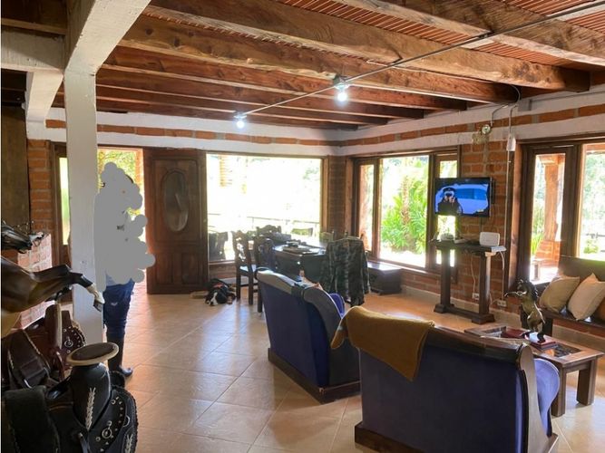 Casa de 3 alcobas en venta en Barro Blanco, Rionegro, 220 m² · foto 17 de 24