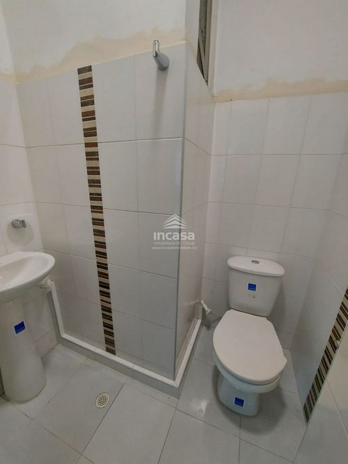 Oficina en arriendo en San Pedro, Cali, 100 m² · foto 6 de 9