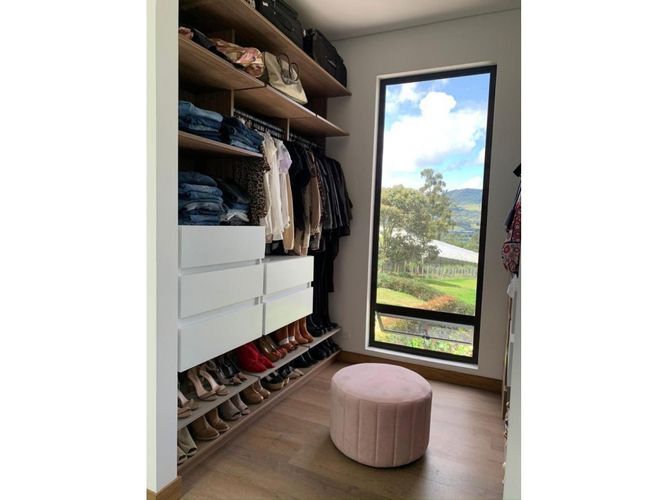 Casa de 6 alcobas en venta en Llano Grande, Rionegro · foto 14 de 24