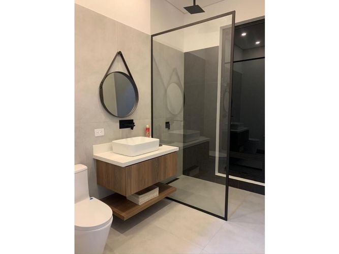 Casa de 6 alcobas en venta en Llano Grande, Rionegro · foto 16 de 24
