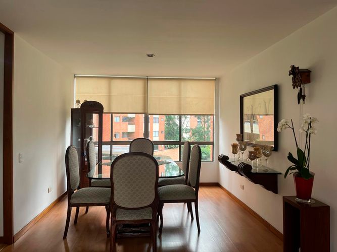 Apartamento de 3 alcobas en venta en El Poblado, Medellín, 125 m² · foto 2 de 19