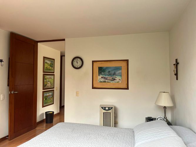 Apartamento de 3 alcobas en venta en El Poblado, Medellín, 125 m² · foto 5 de 19
