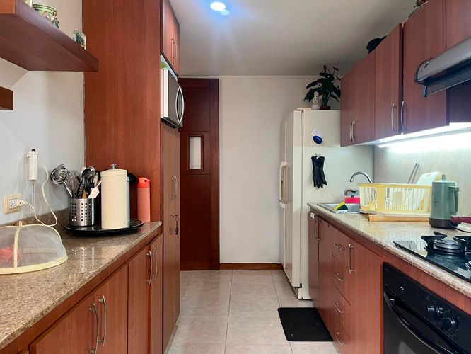 Apartamento de 3 alcobas en venta en El Poblado, Medellín, 125 m² · foto 7 de 19