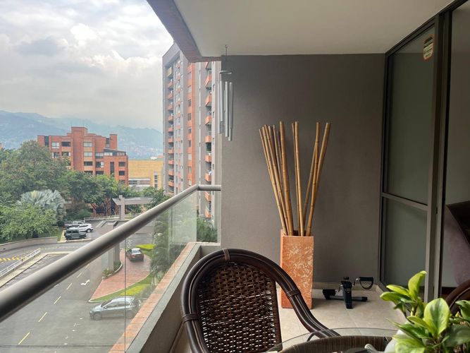 Apartamento de 3 alcobas en venta en El Poblado, Medellín, 125 m² · foto 14 de 19