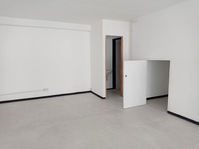 Bodega en arriendo en Guayabal, Medellín, 280 m² · foto 5 de 18