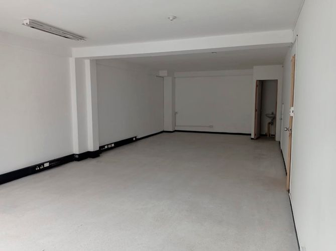 Bodega en arriendo en Guayabal, Medellín, 280 m² · foto 10 de 18