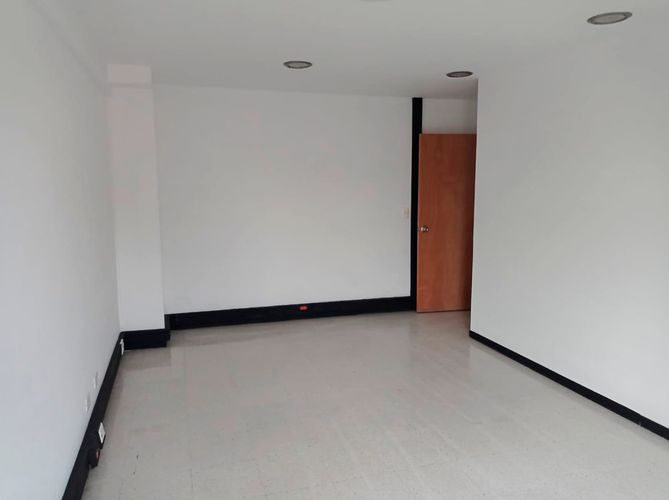 Bodega en arriendo en Guayabal, Medellín, 280 m² · foto 12 de 18