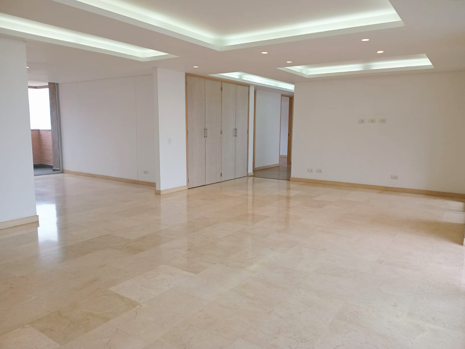 Apartamento en arriendo en El Poblado, Medellín · foto 7 de 20