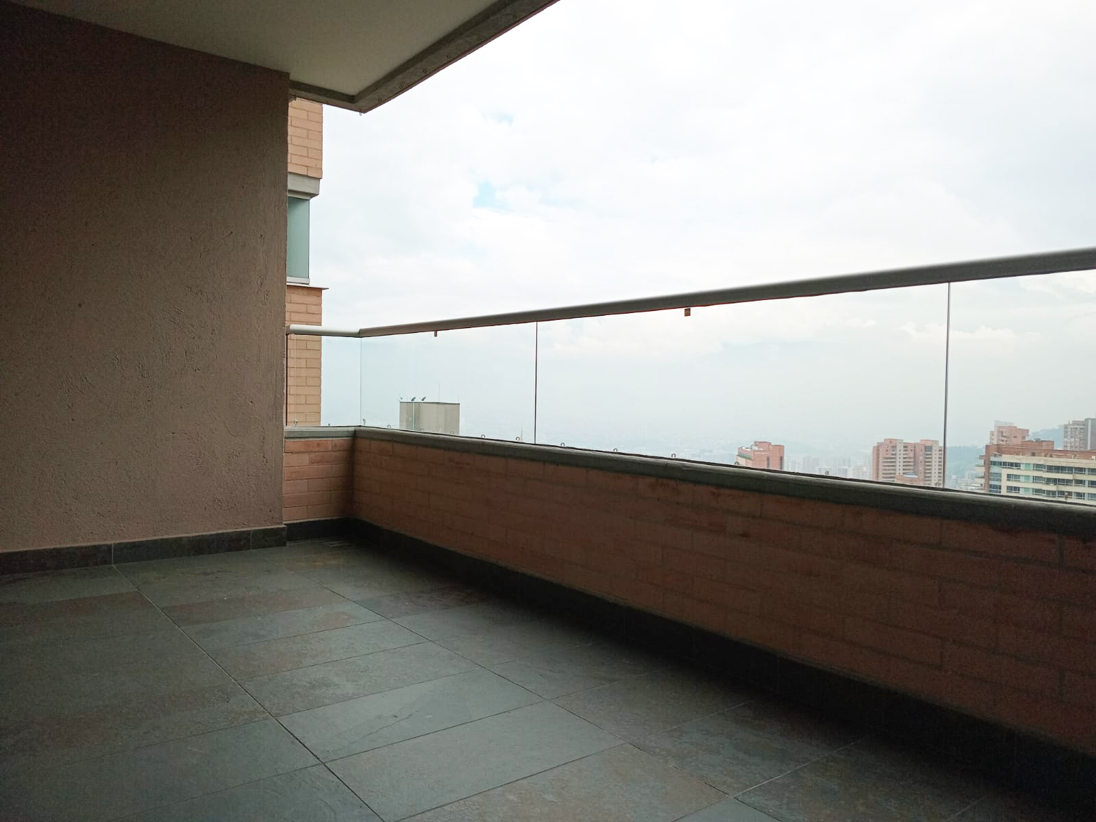 Apartamento en arriendo en El Poblado, Medellín · foto 20 de 20