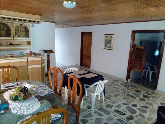 Casa de 4 alcobas en venta en La Cumbre, Barranquilla, 400 m² · foto 13 de 24