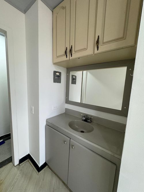 Consultorio en venta en Fundadores, Armenia, 35 m² · foto 4 de 6