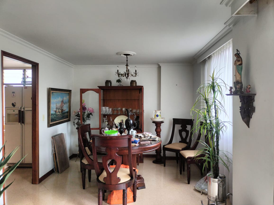 Apartamento en venta en El Portal, Envigado · foto 3 de 15