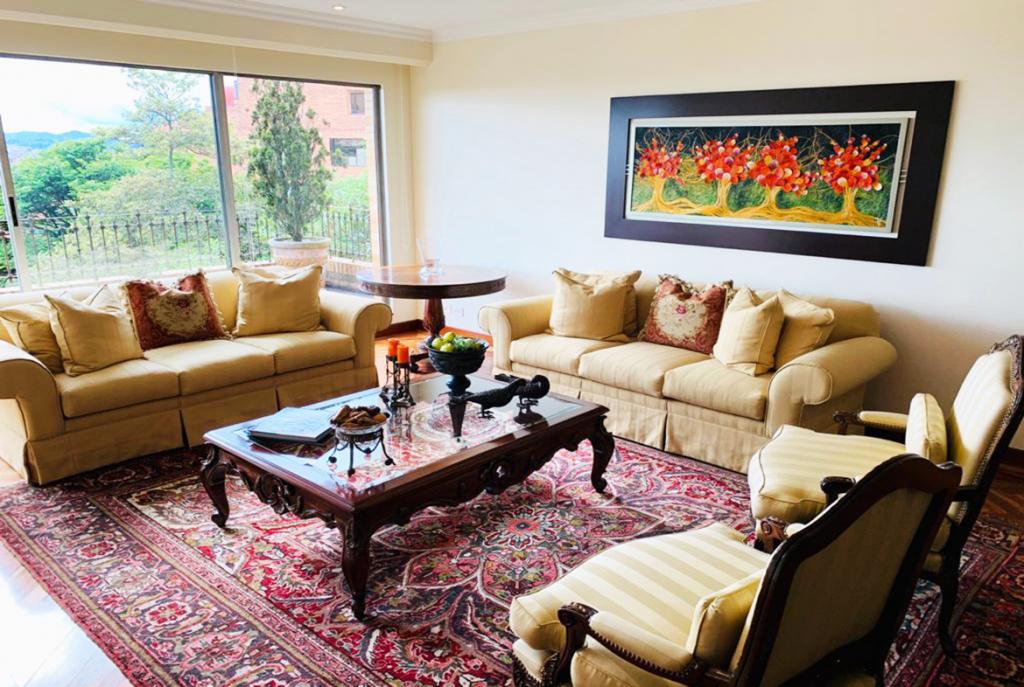 Apartamento en venta en Santa Barbara Alta, Bogotá · foto 2 de 7