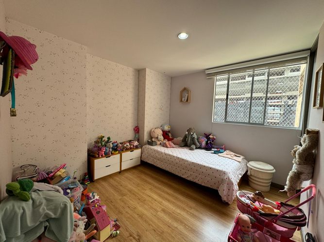 Apartamento de 3 alcobas en venta en El Poblado, Medellín, 121 m² · foto 5 de 15