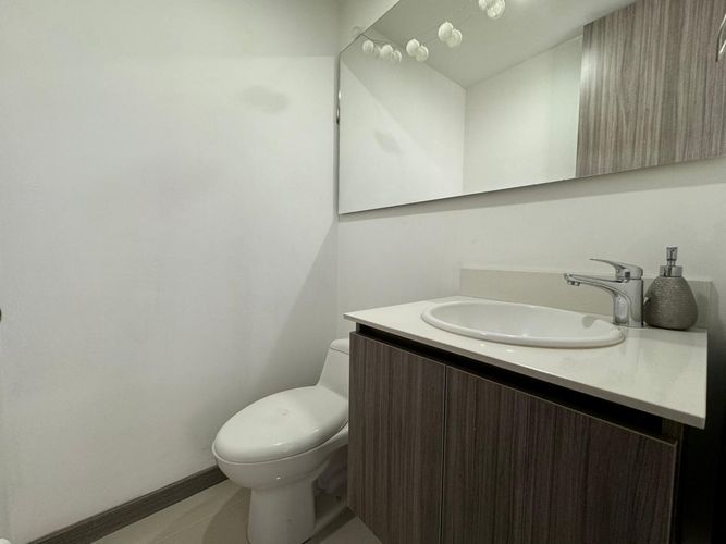 Apartamento de 3 alcobas en venta en El Poblado, Medellín, 121 m² · foto 7 de 15