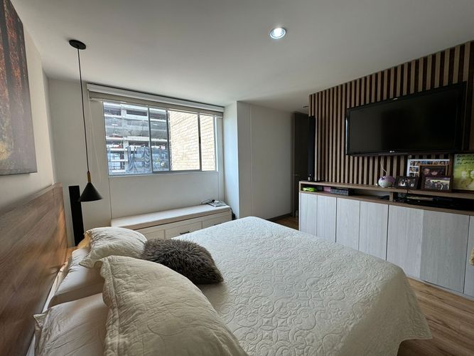 Apartamento de 3 alcobas en venta en El Poblado, Medellín, 121 m² · foto 10 de 15
