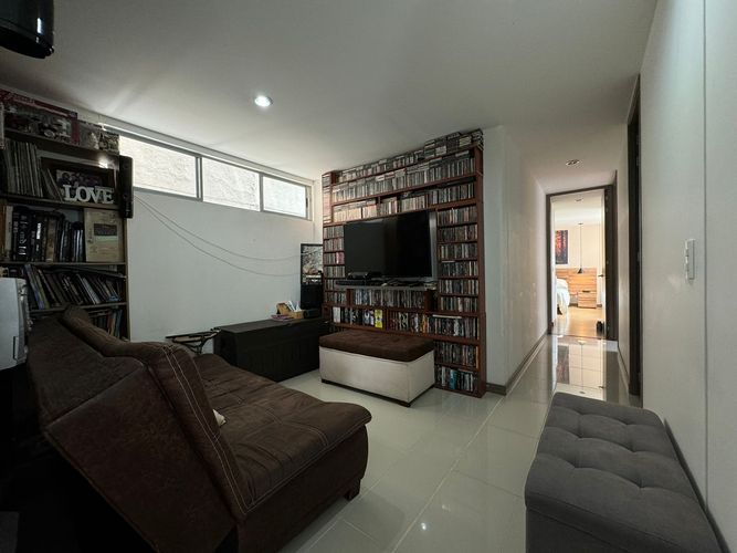 Apartamento de 3 alcobas en venta en El Poblado, Medellín, 121 m² · foto 14 de 15