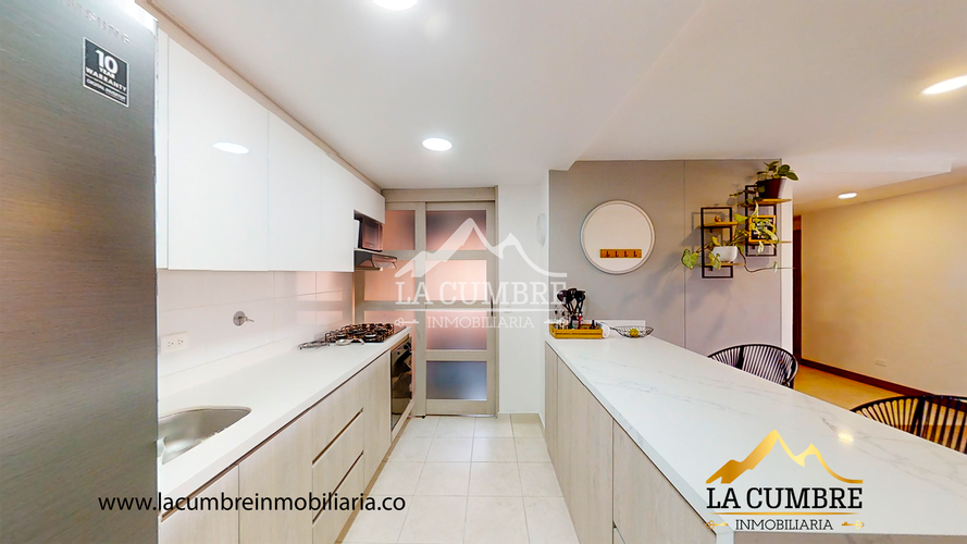 Apartamento de 2 alcobas en arriendo en Loma De Los Gonzalez, Medellín, 82 m² · foto 8 de 13