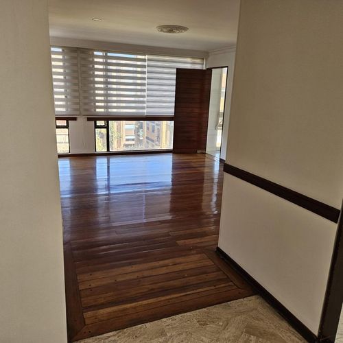 Apartamento de 3 alcobas en venta en La Carolina, Bogotá, 217 m² · foto 19 de 23