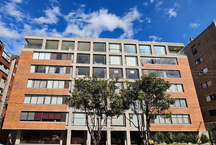 Apartamento de 3 alcobas en venta en La Carolina, Bogotá, 217 m² · foto 21 de 23