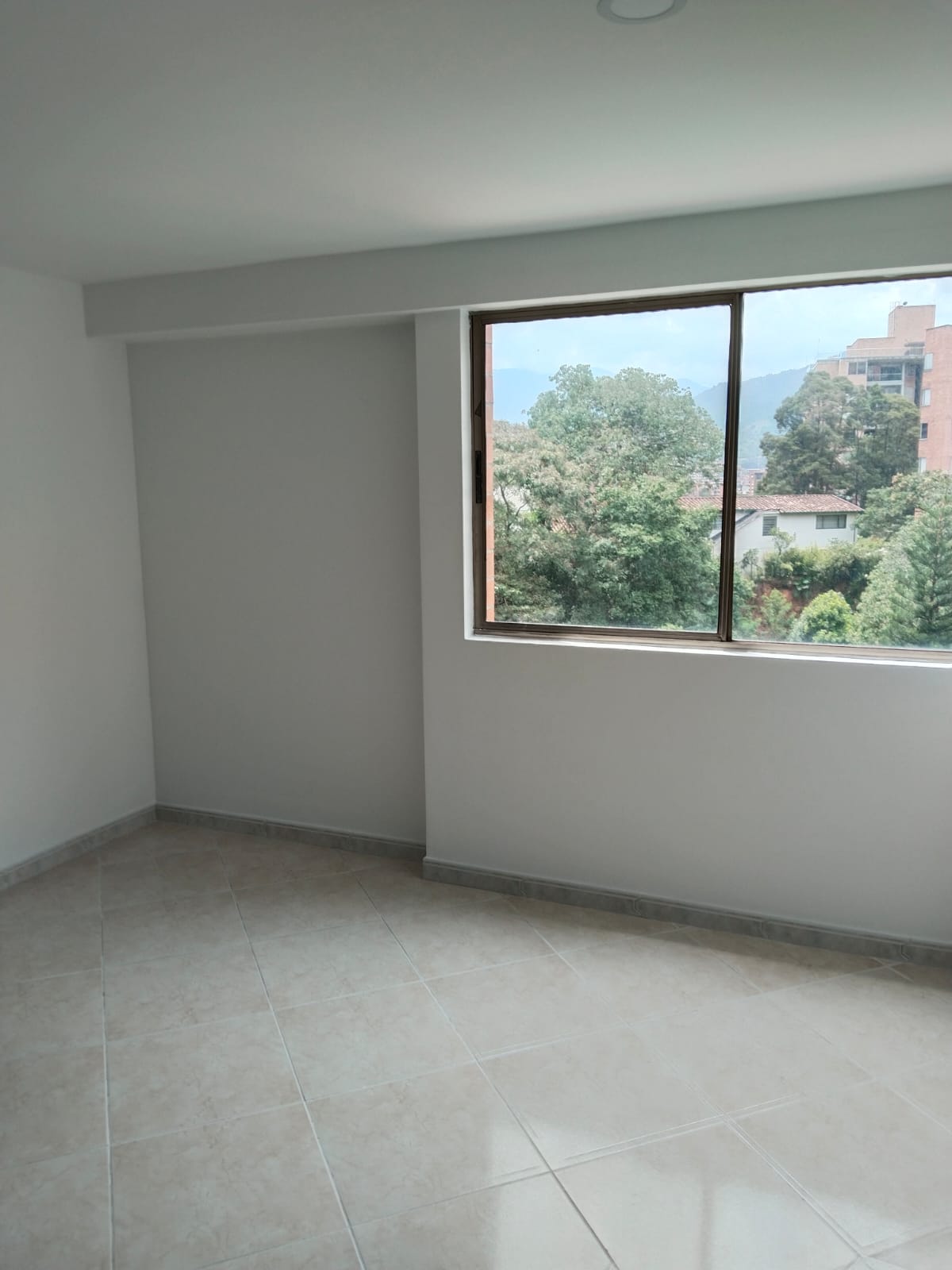 Apartamento en venta en Zuñiga, Envigado · foto 2 de 9