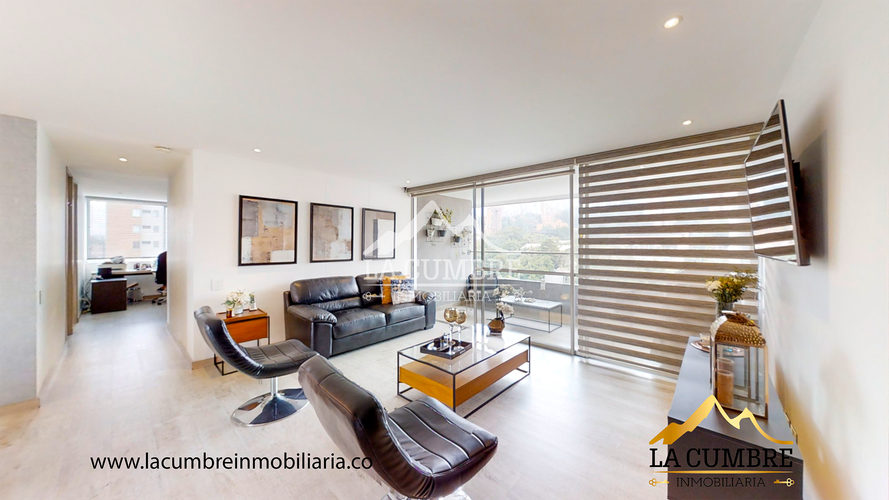 Apartamento en venta en La Abadia, Envigado · foto 2 de 15
