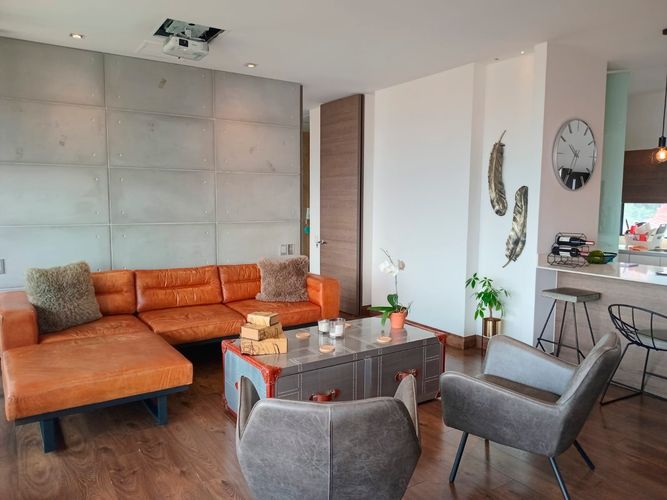 Apartamento de 2 alcobas en arriendo en El Poblado, Medellín, 118 m² · foto 4 de 16