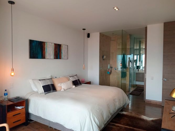 Apartamento de 2 alcobas en arriendo en El Poblado, Medellín, 118 m² · foto 10 de 16