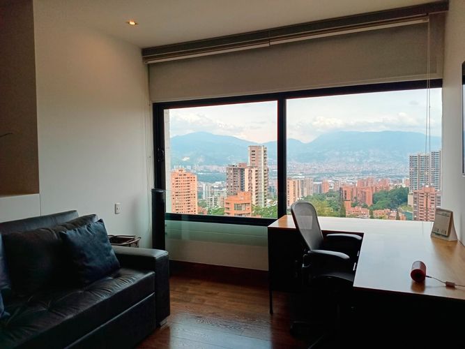 Apartamento de 2 alcobas en arriendo en El Poblado, Medellín, 118 m² · foto 14 de 16
