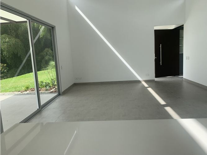 Casa de 3 alcobas en venta en Vía El Caimo, Armenia, 230 m² · foto 20 de 24