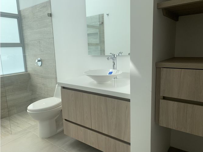 Casa de 3 alcobas en venta en Vía El Caimo, Armenia, 230 m² · foto 21 de 24
