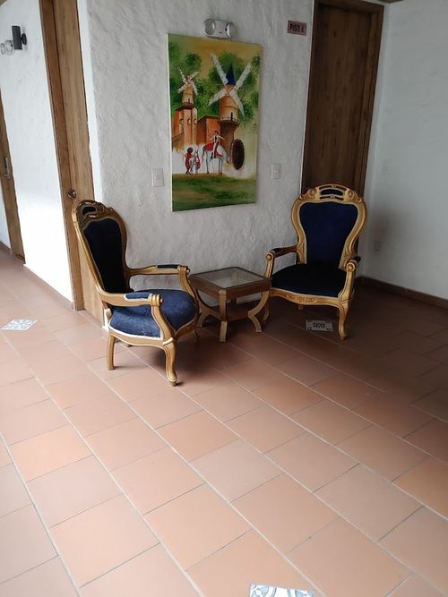 Edificio en venta en Centenario, Cali, 1075 m² · foto 6 de 21
