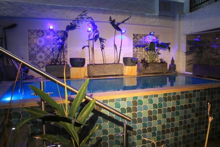 Edificio en venta en Centenario, Cali, 1075 m² · foto 10 de 21