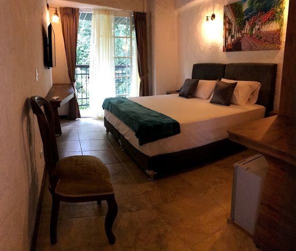 Edificio en venta en Centenario, Cali, 1075 m² · foto 17 de 21