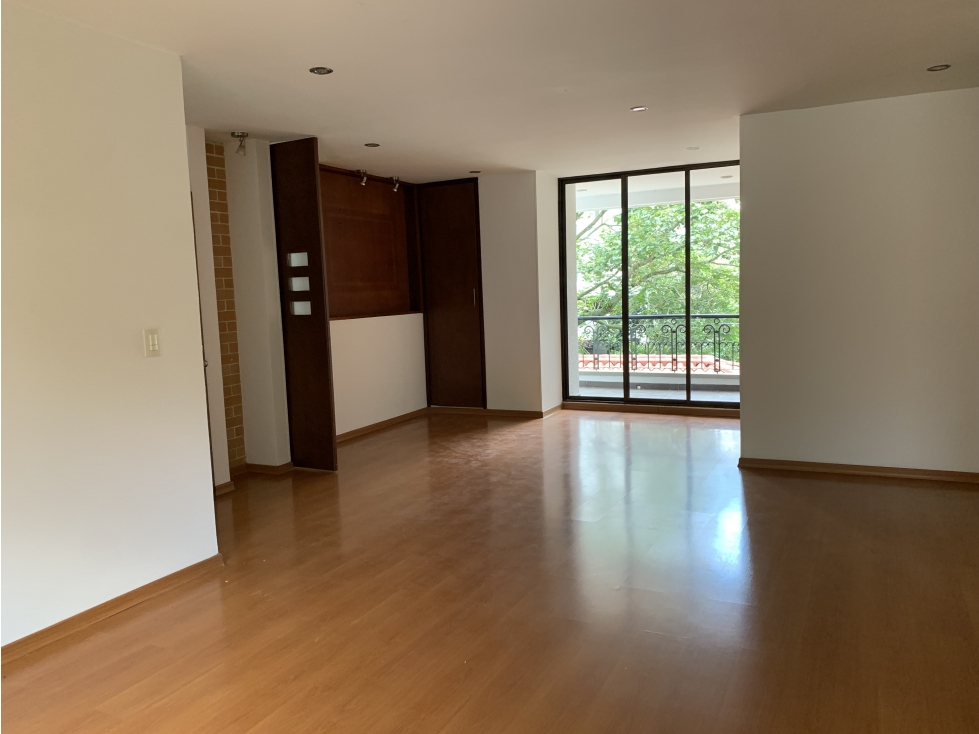 Apartamento en venta en Sector Fogata, Armenia · foto 2 de 24