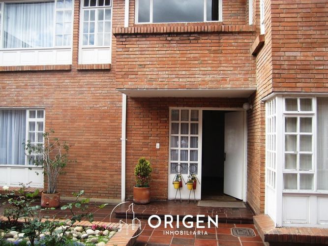 Casa de 5 alcobas en arriendo en Santa Barbara Occidental, Bogotá, 370 m² · foto 19 de 20