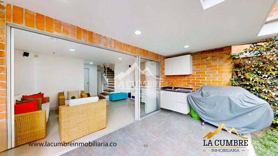 Casa de 3 alcobas en venta en Loma Del Esmeraldal, Envigado, 173 m² · foto 8 de 15