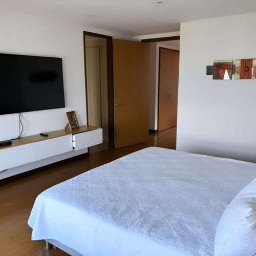 Apartamento de 3 alcobas en venta en Los Balsos, Medellín, 199 m² · foto 5 de 9