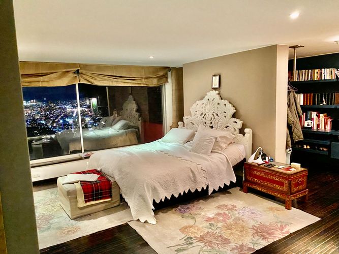 Apartamento de 1 alcoba en venta en Los Rosales, Bogotá, 114 m² · foto 5 de 11