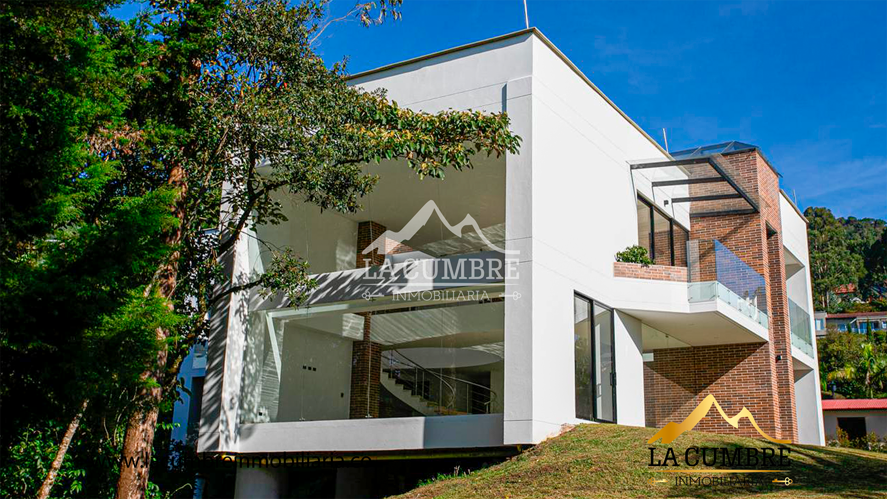 3BR House in Vía Las Palmas (450 m²) - 3