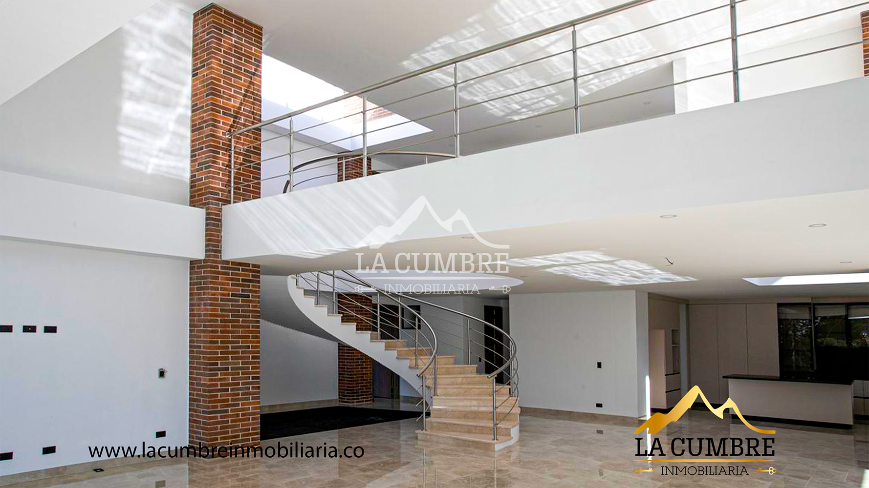 3BR House in Vía Las Palmas (450 m²) - 4