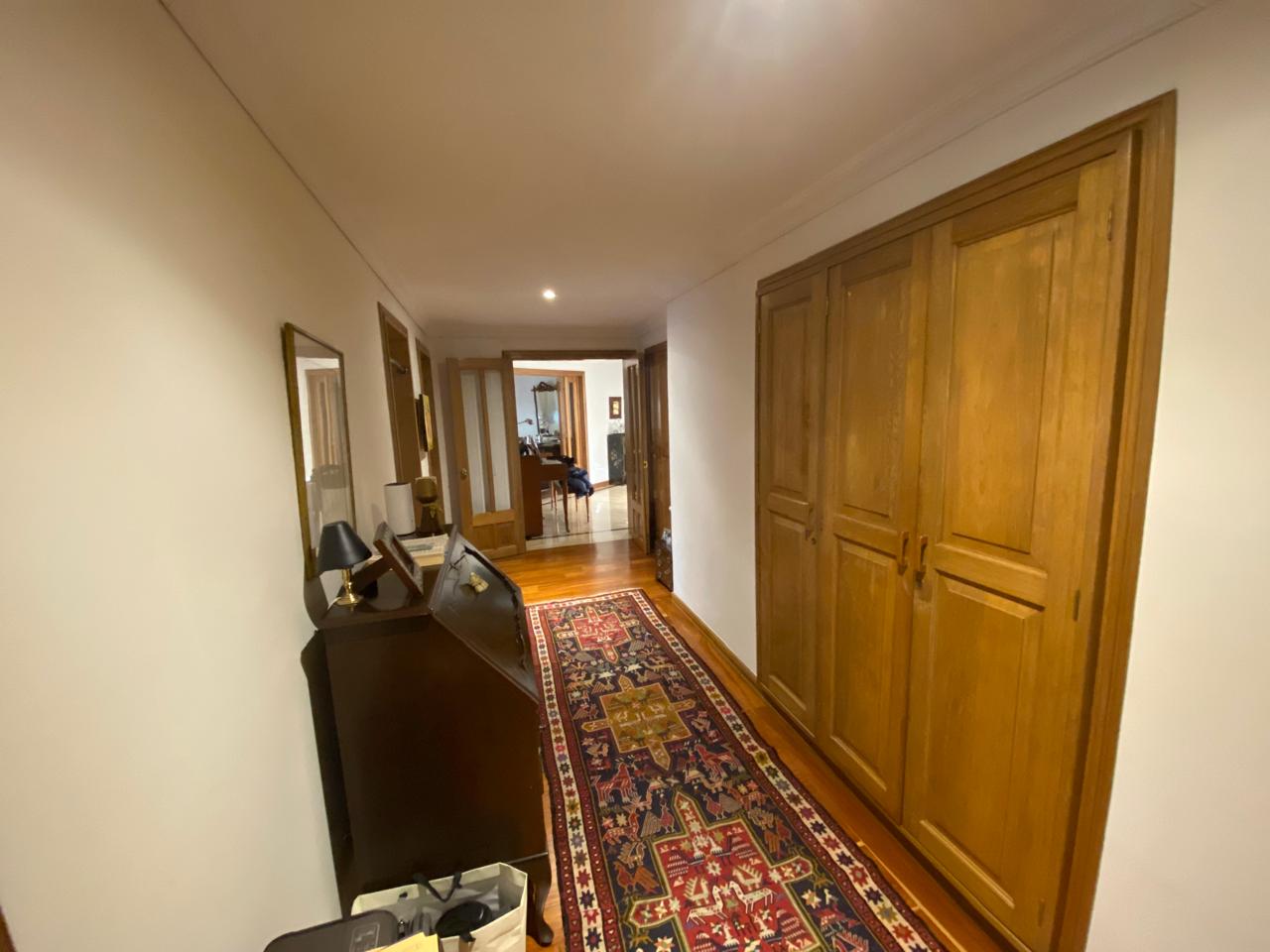 Apartamento en venta en Los Rosales, Bogotá · foto 4 de 21