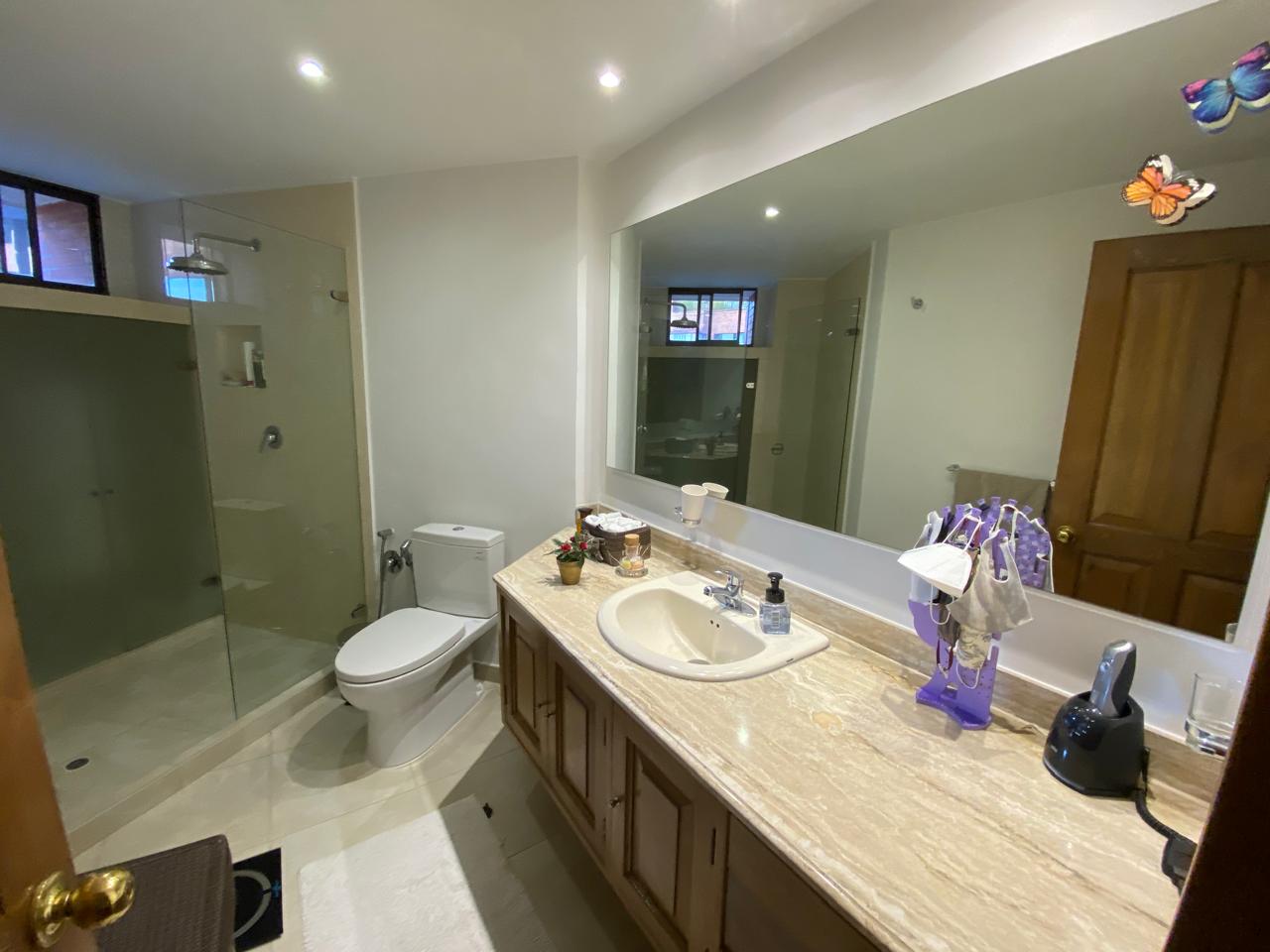 Apartamento en venta en Los Rosales, Bogotá · foto 6 de 21