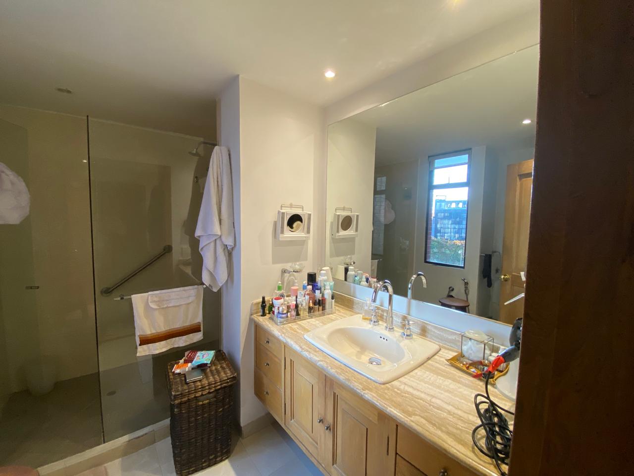 Apartamento en venta en Los Rosales, Bogotá · foto 20 de 21